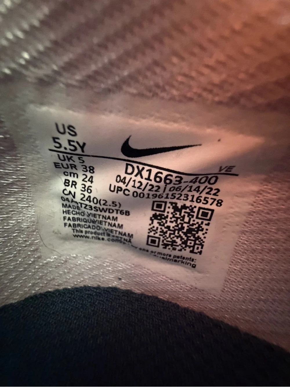 *BRAND NEW* Nike Dunk Low SE (GS) Thunder Blue/Copper Swoosh